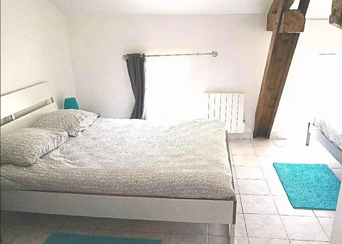 Holiday home Proche Du Futuroscope *